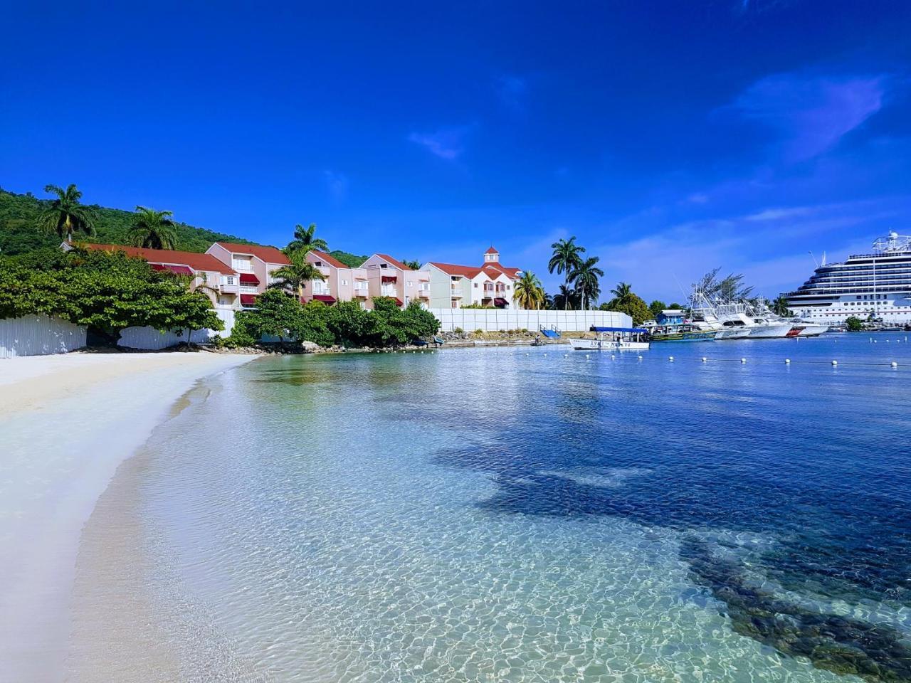 Apartment Treasure At Sandcastles Ocho Rios Buitenkant foto